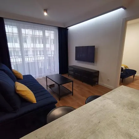 Nad Odra River House *